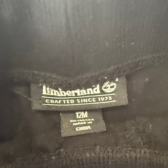 TIMBERLAND TAN SHIRT AND BLACK SWEAT SETS - BABY 12 M - Picture 3 of 3